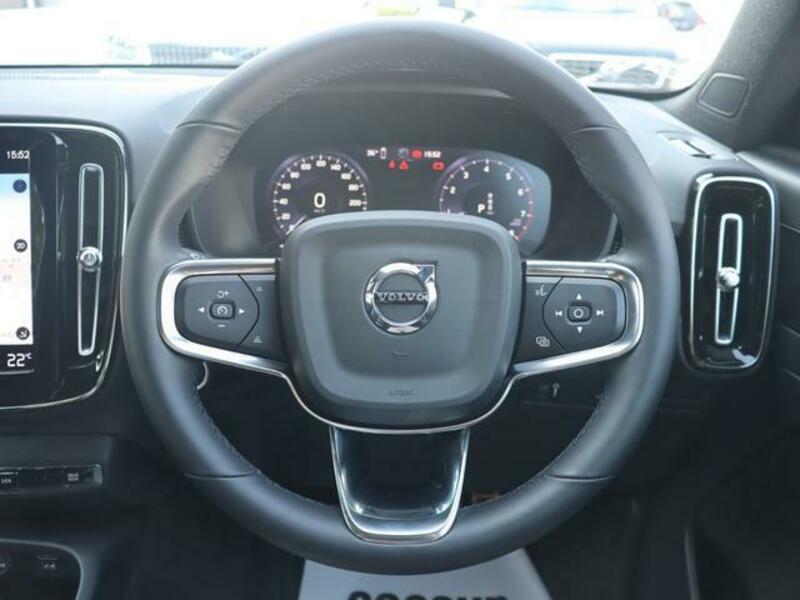 XC40