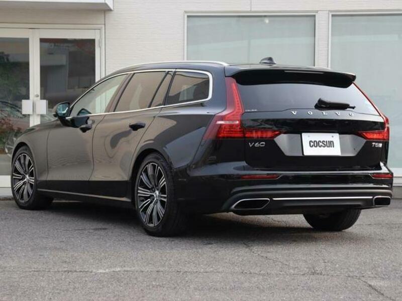 V60