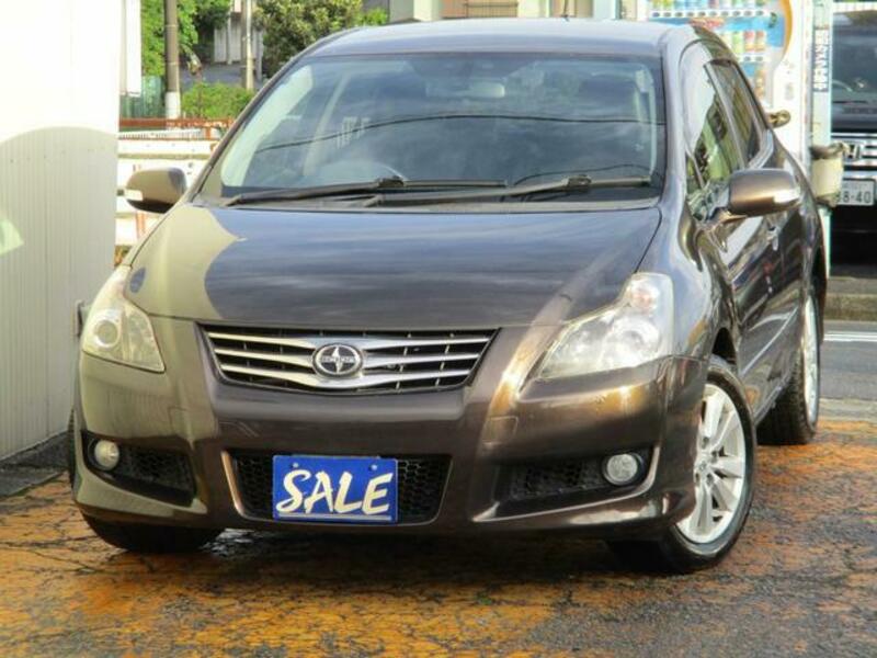 TOYOTA BLADE