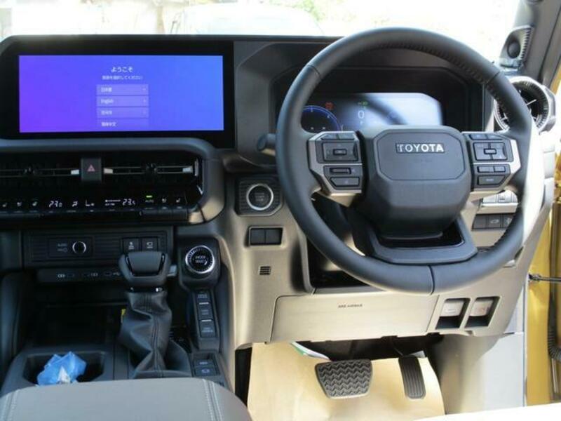LAND CRUISER 250