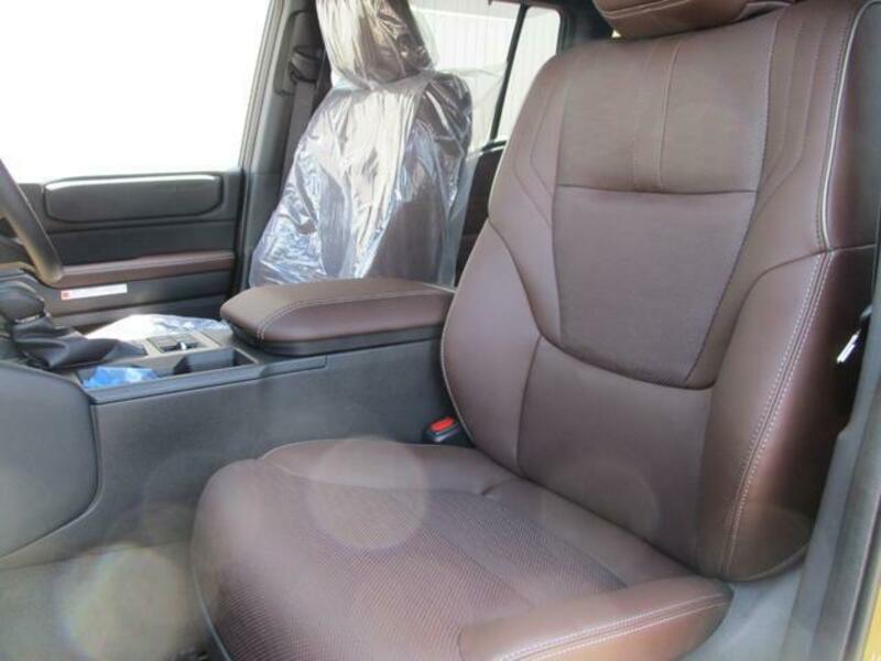 LAND CRUISER 250