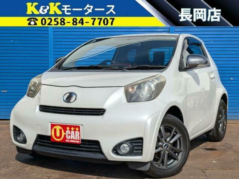 TOYOTA IQ