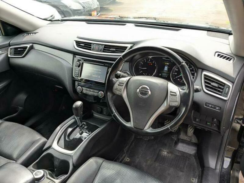 X-TRAIL