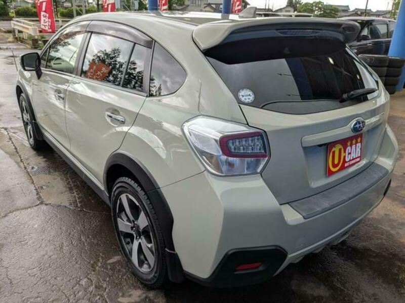 XV HYBRID