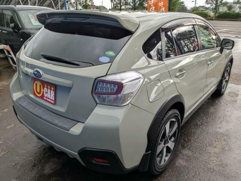 XV HYBRID