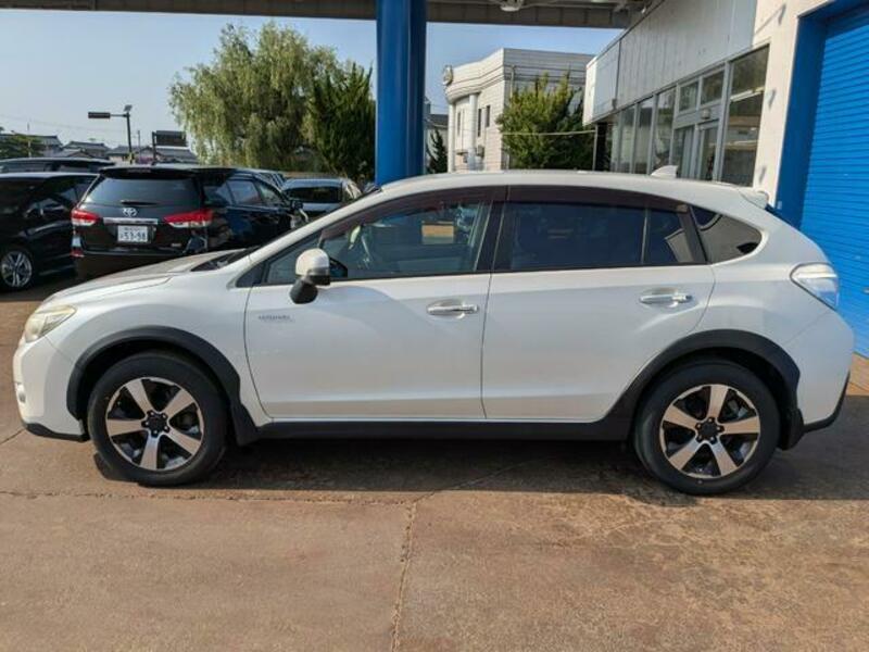 XV HYBRID