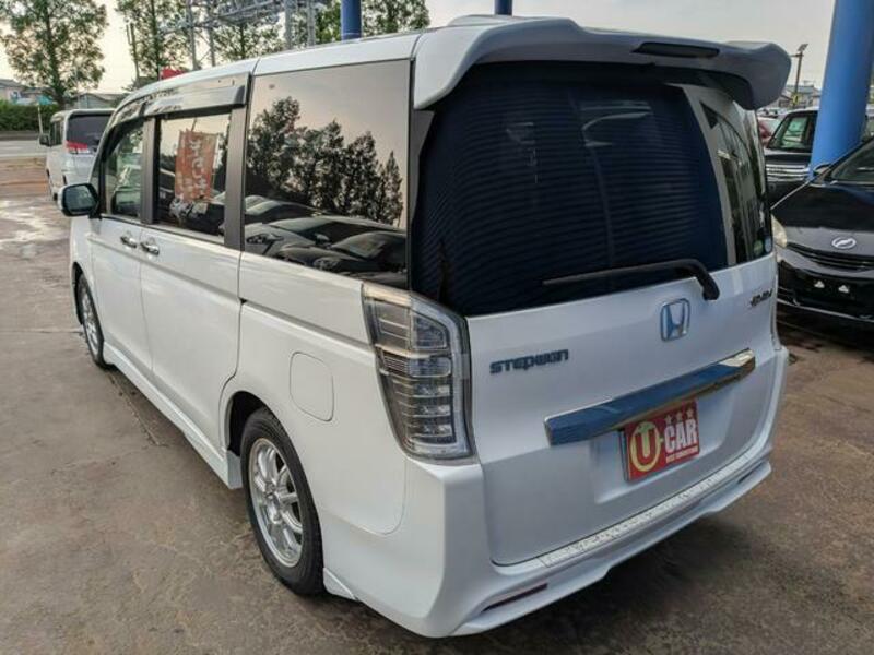 STEPWAGON SPADA