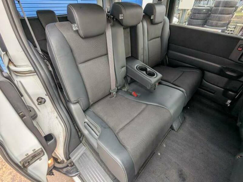 STEPWAGON SPADA