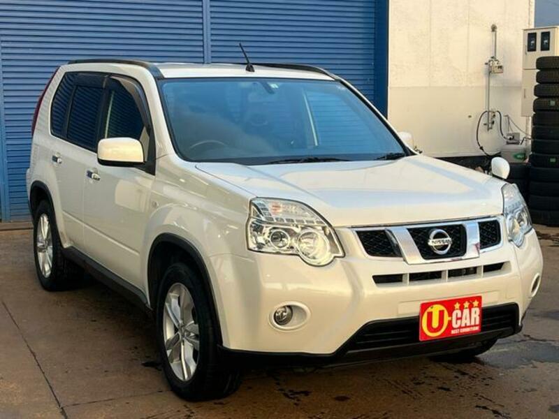 X-TRAIL