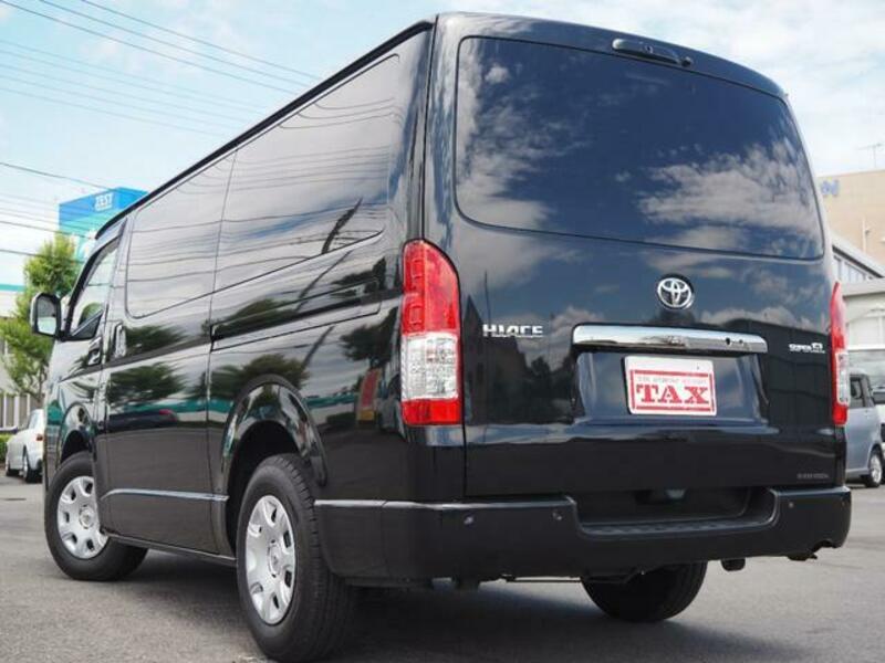 HIACE VAN