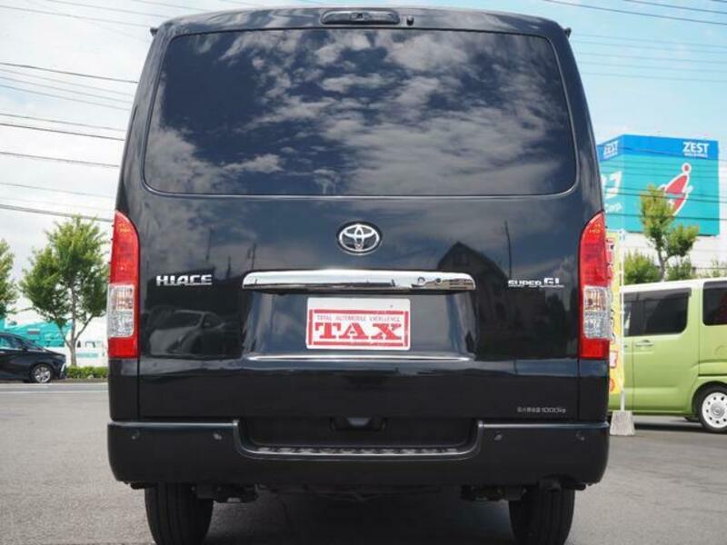 HIACE VAN