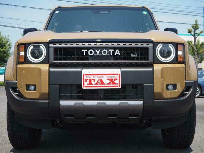 LAND CRUISER 250