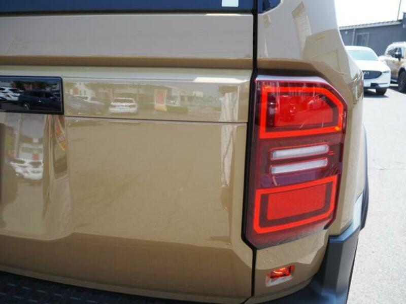 LAND CRUISER 250
