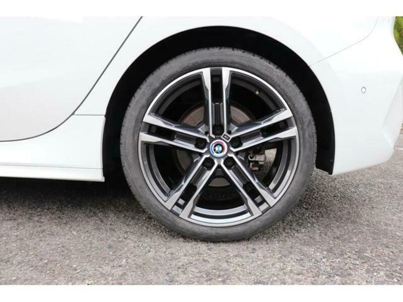 1 SERIES
