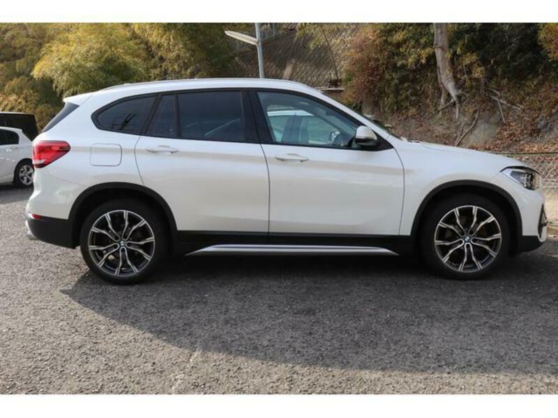 X1