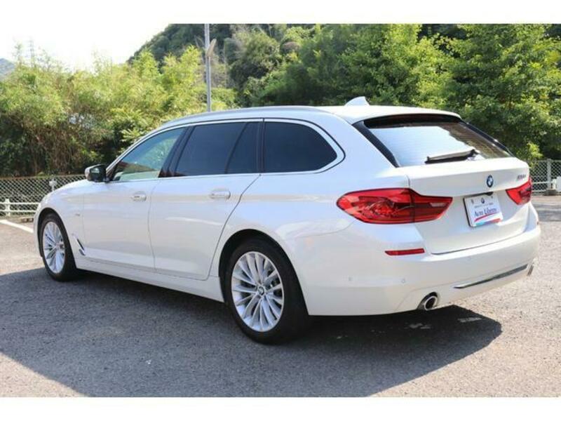 5 SERIES
