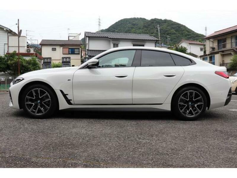4 SERIES