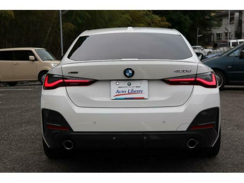 4 SERIES