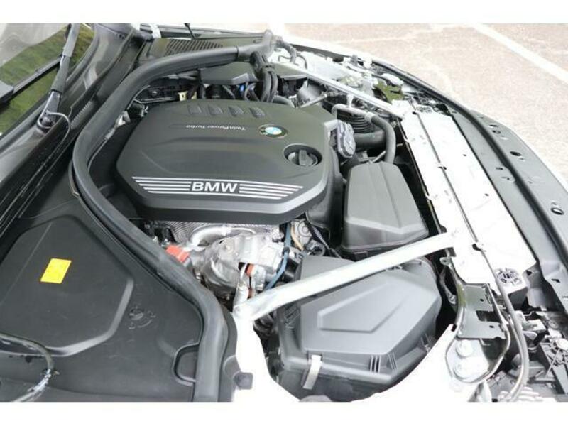 4 SERIES