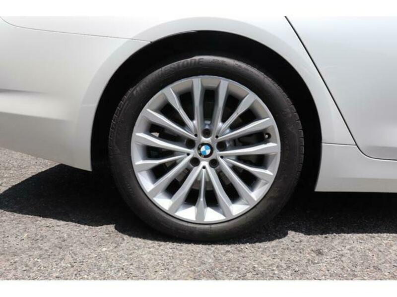 5 SERIES