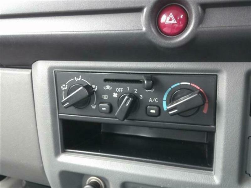 MINICAB VAN