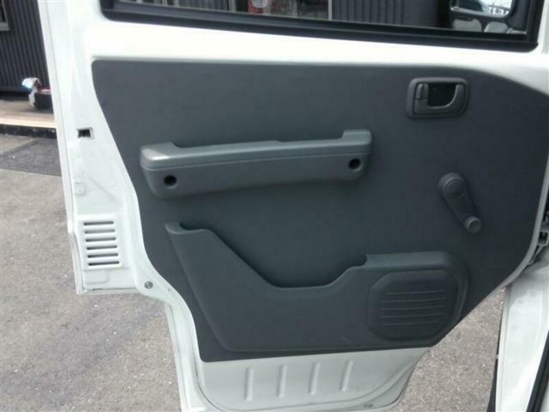 MINICAB VAN