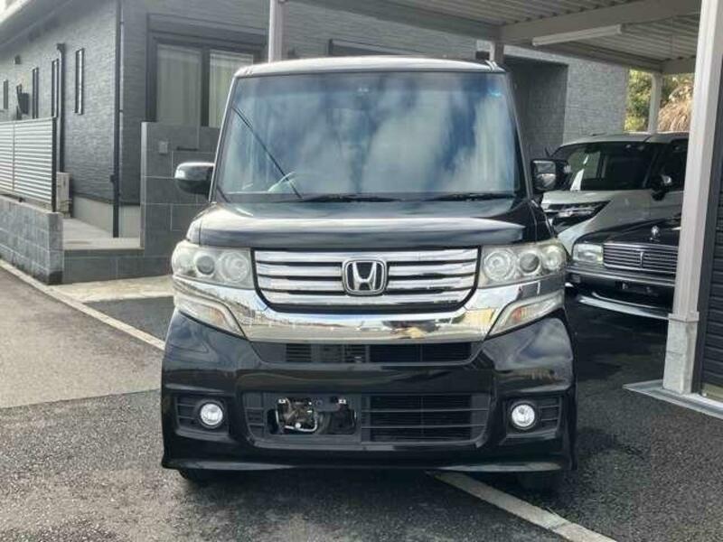 N BOX CUSTOM