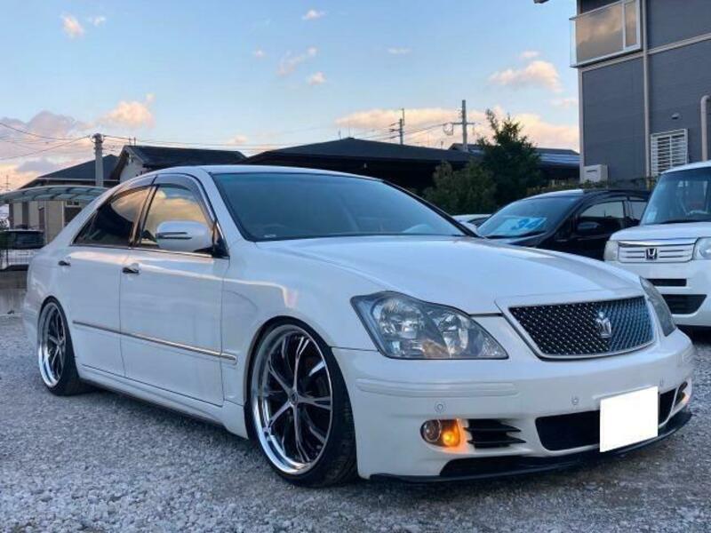 CROWN