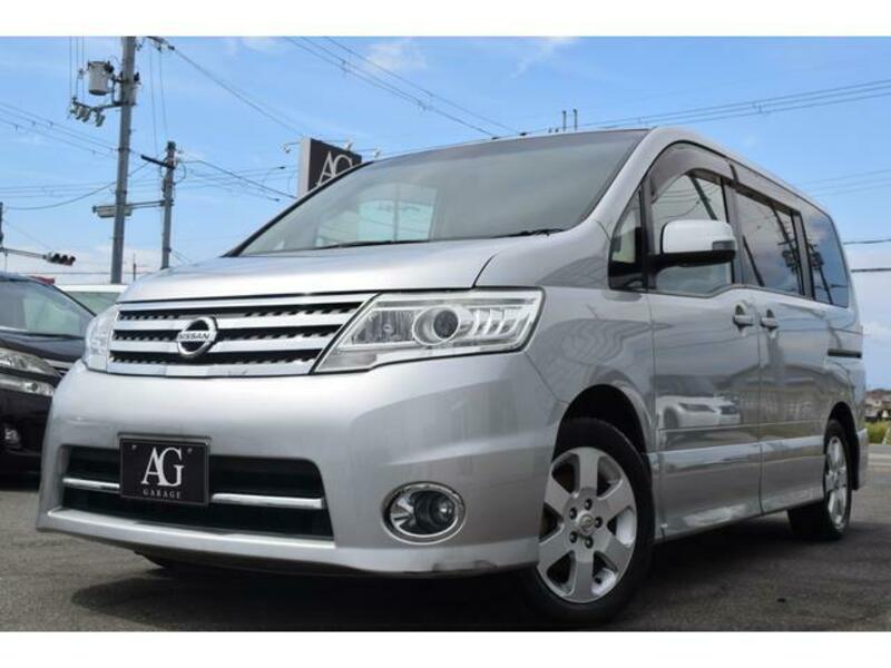 NISSAN SERENA