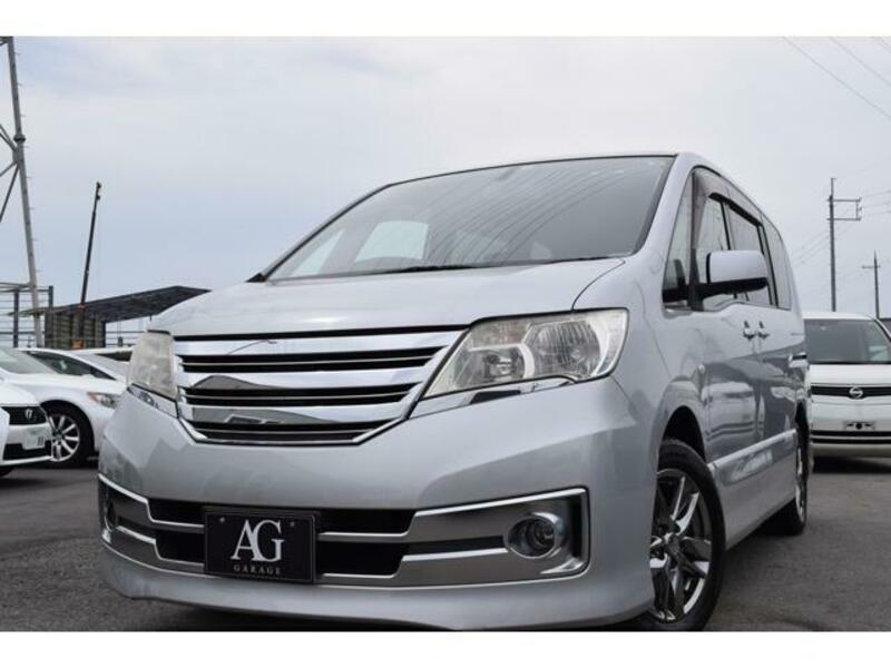 NISSAN SERENA
