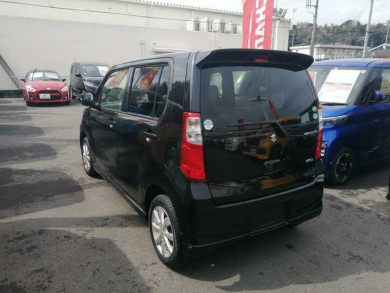 WAGON R