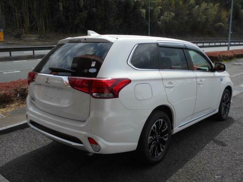 OUTLANDER PHEV