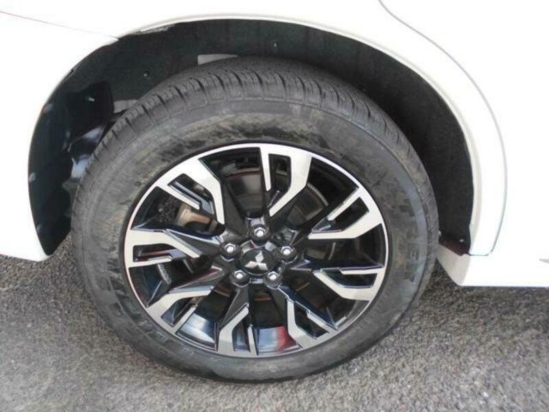 OUTLANDER PHEV