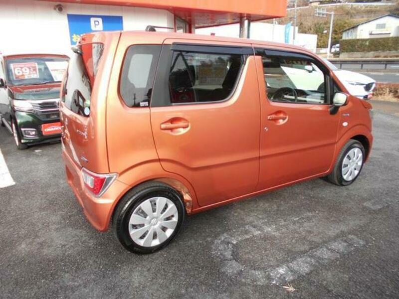WAGON R