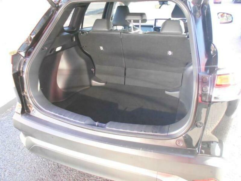 COROLLA CROSS