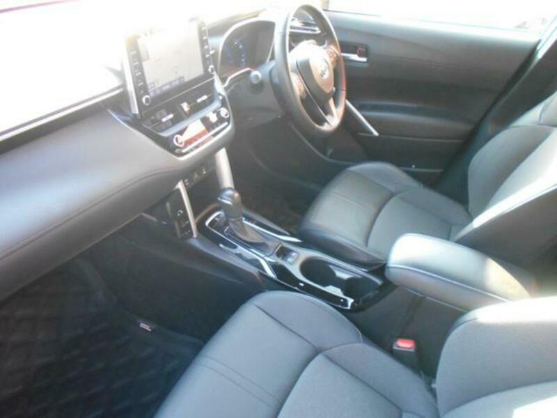 COROLLA CROSS