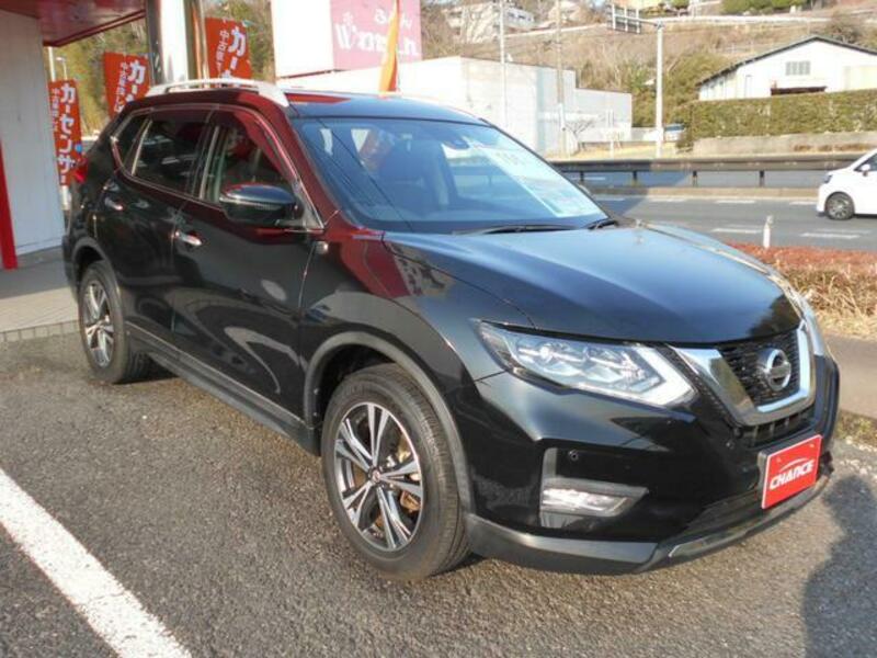 X-TRAIL