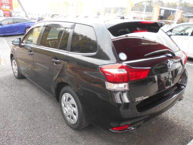 COROLLA FIELDER