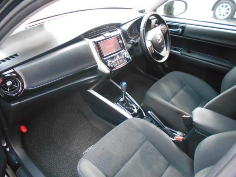 COROLLA FIELDER
