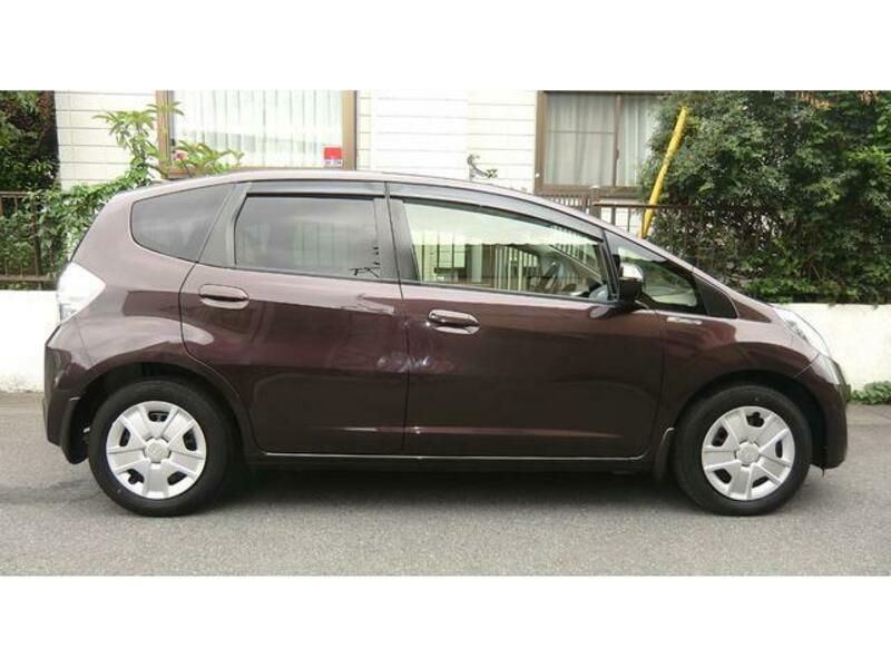 FIT HYBRID