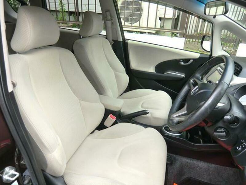 FIT HYBRID