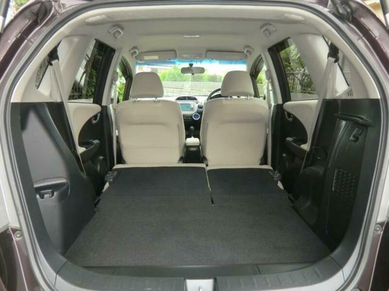 FIT HYBRID