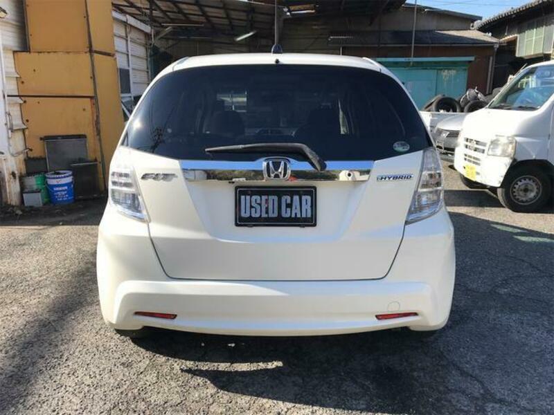 FIT HYBRID