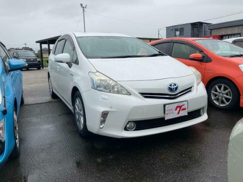 PRIUS ALPHA