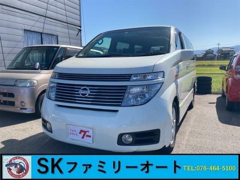 NISSAN ELGRAND