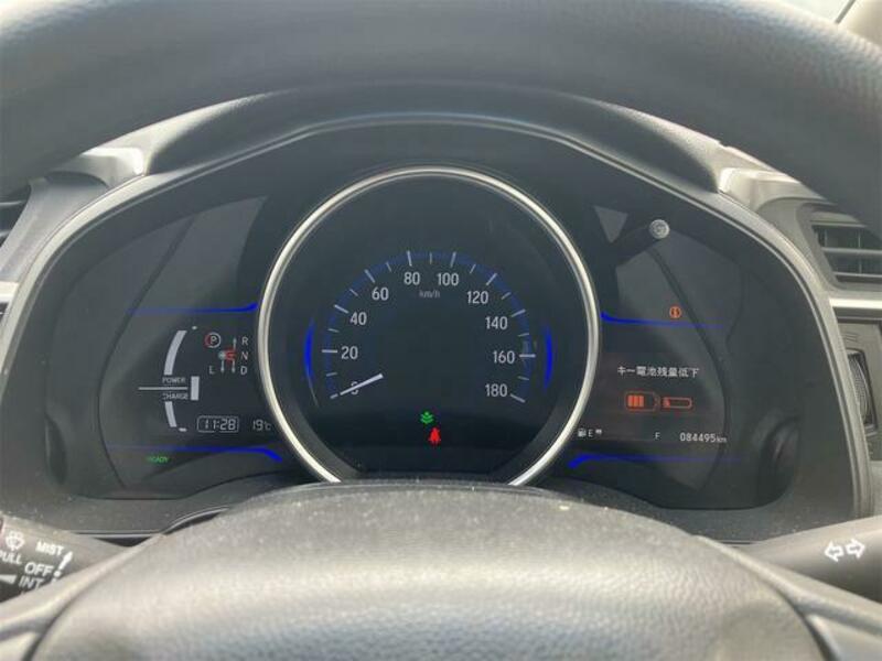 FIT HYBRID