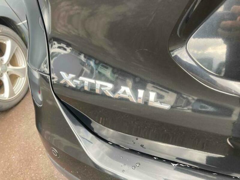 X-TRAIL