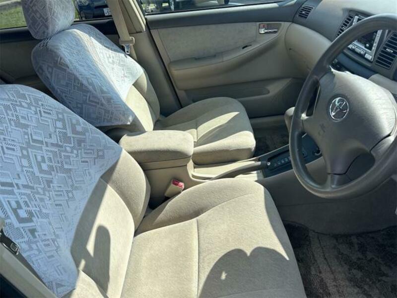 COROLLA FIELDER
