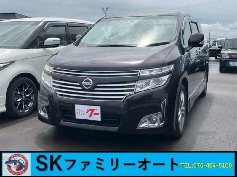 NISSAN ELGRAND