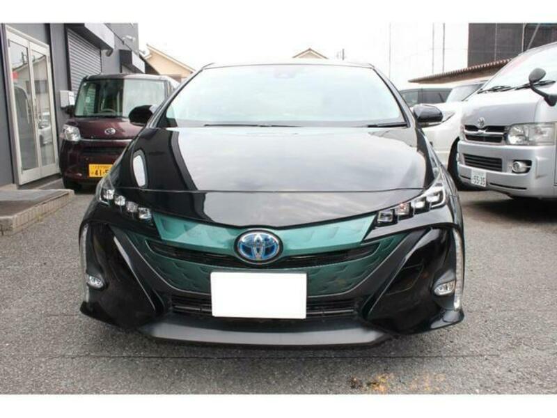 PRIUS PHV